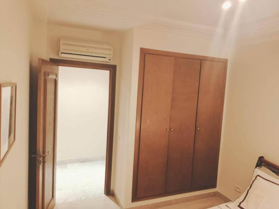 Tres Bel Appartement Idealement Place La Marsa Extérieur photo